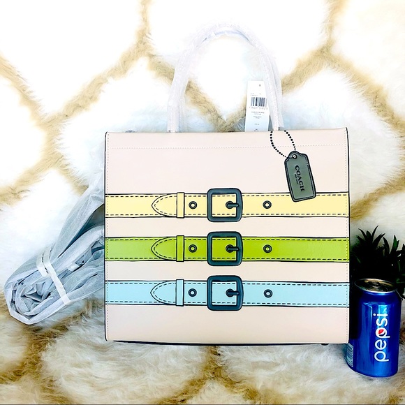 Rare Coach Cashin C9724 Carry 32 Trompe L’oeil, Spring 2022 Runway Collection - Picture 5 of 16